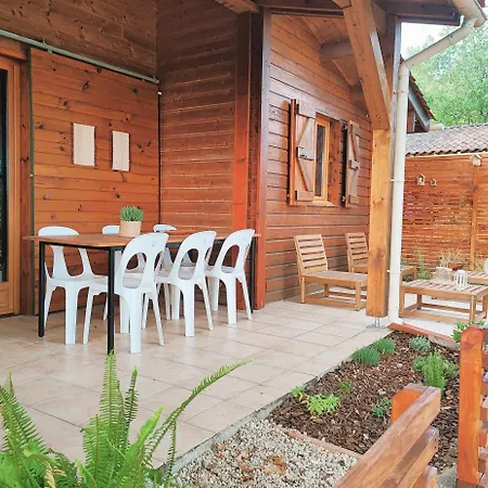 Les Nids De Bonnan Camping