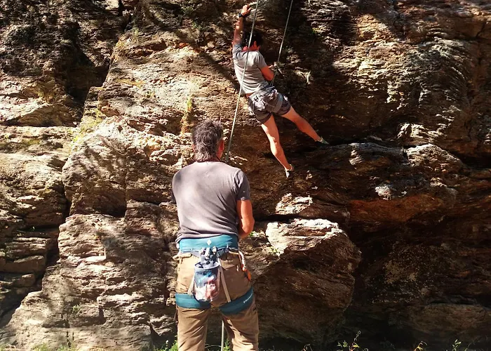 Camping Les Nids De Bonnan Milhars