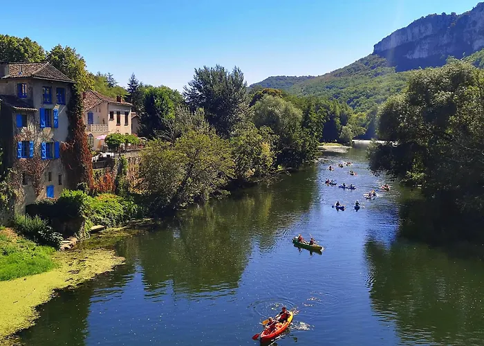 Les Nids De Bonnan Camping Milhars